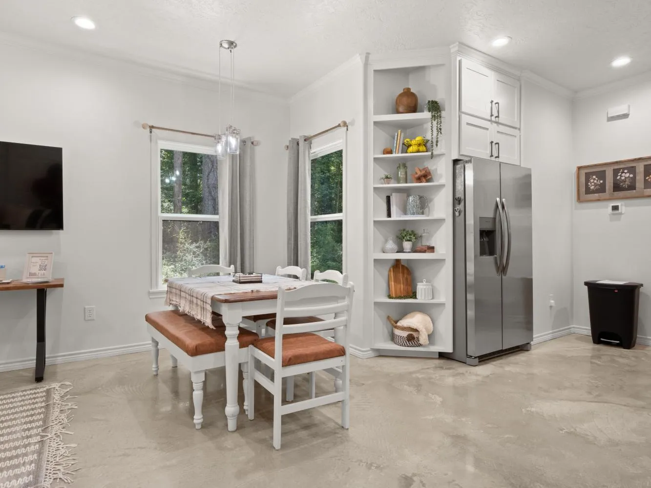 The dining table has seating for 6.