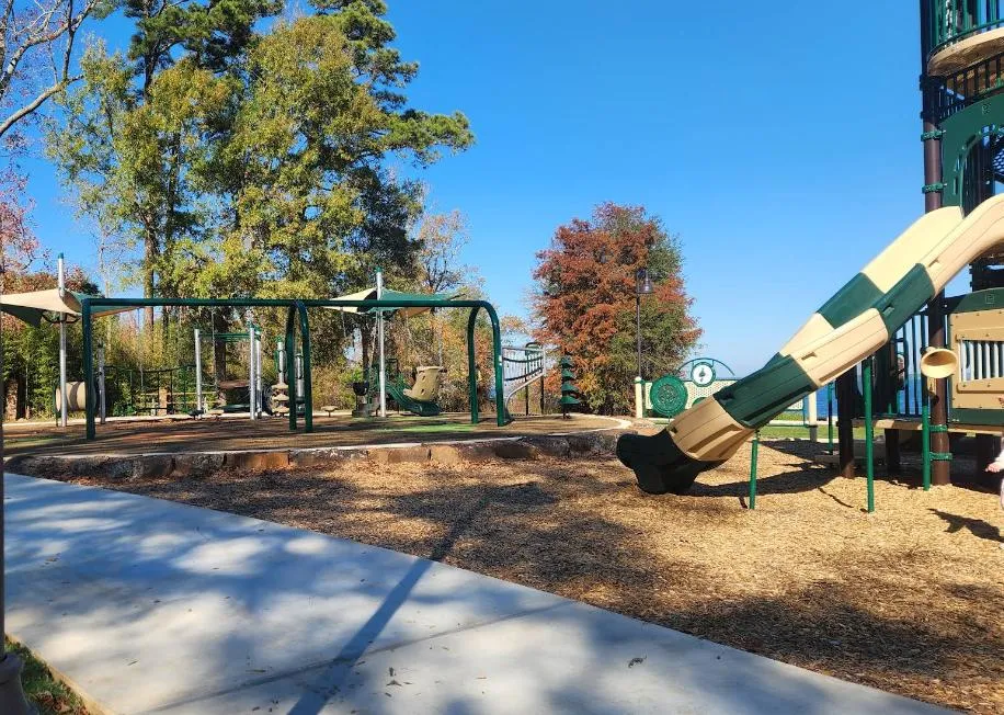 Pendleton Park has some great playground equipment and picnic areas.